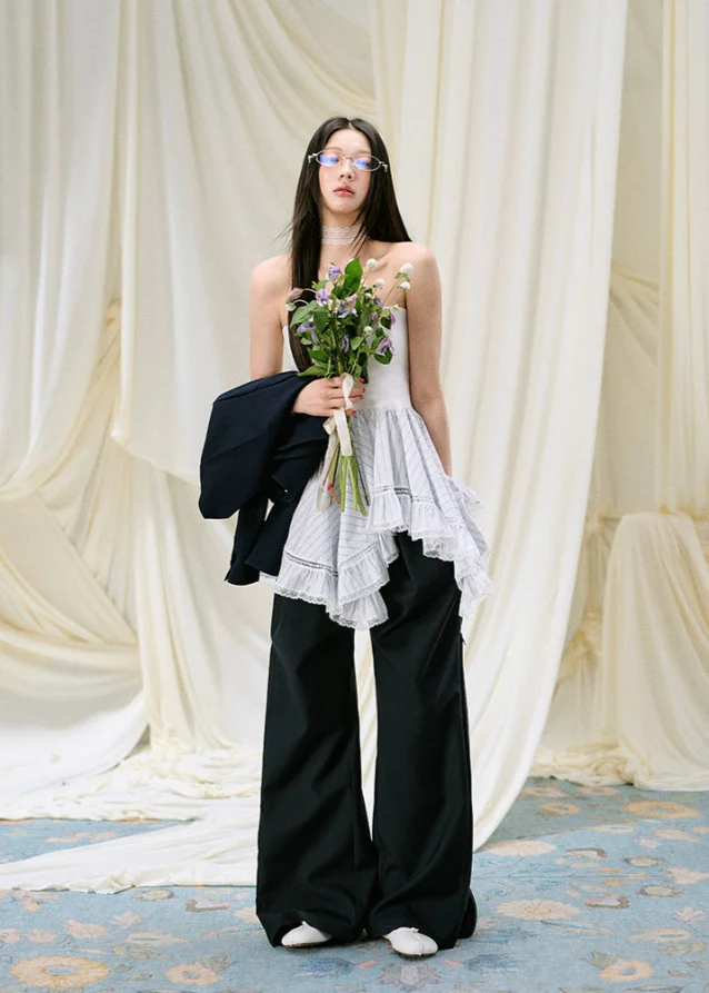 Asymmetrical Strapless Top & Skirt Set with Lace Detail - Image 6