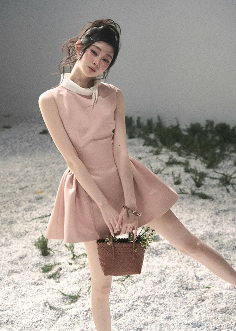 Blanche Nœud Satin Mini Dress - Image 12