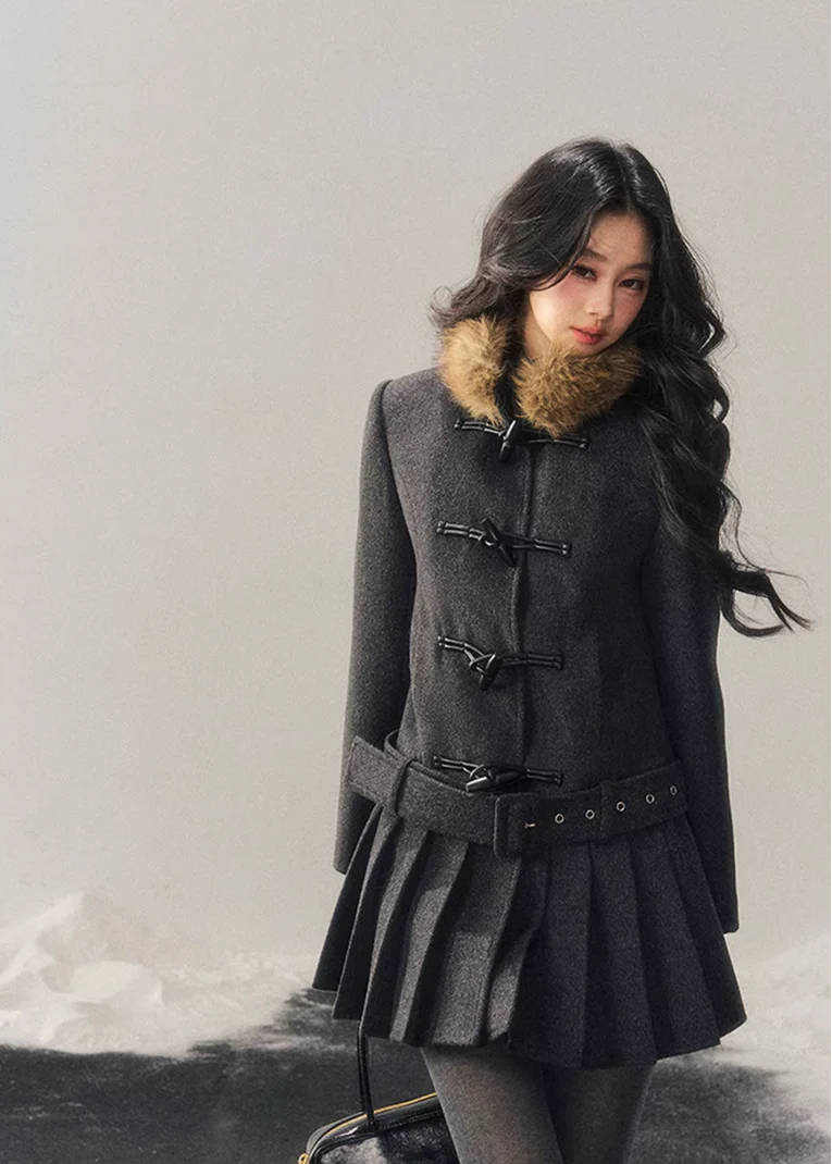 British Horn Buckle Wool Coat - Image 11