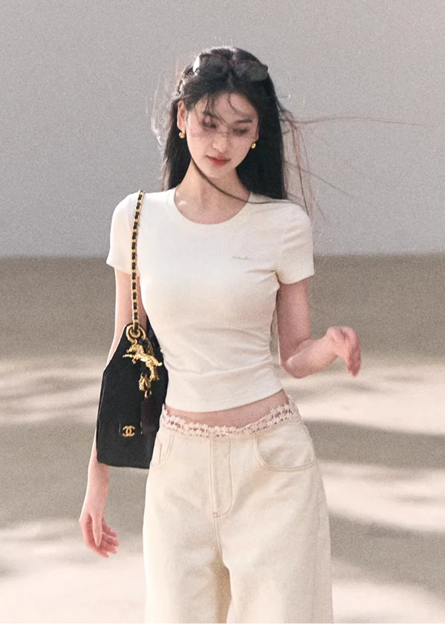 Calm Logo Slim Tee - Image 8