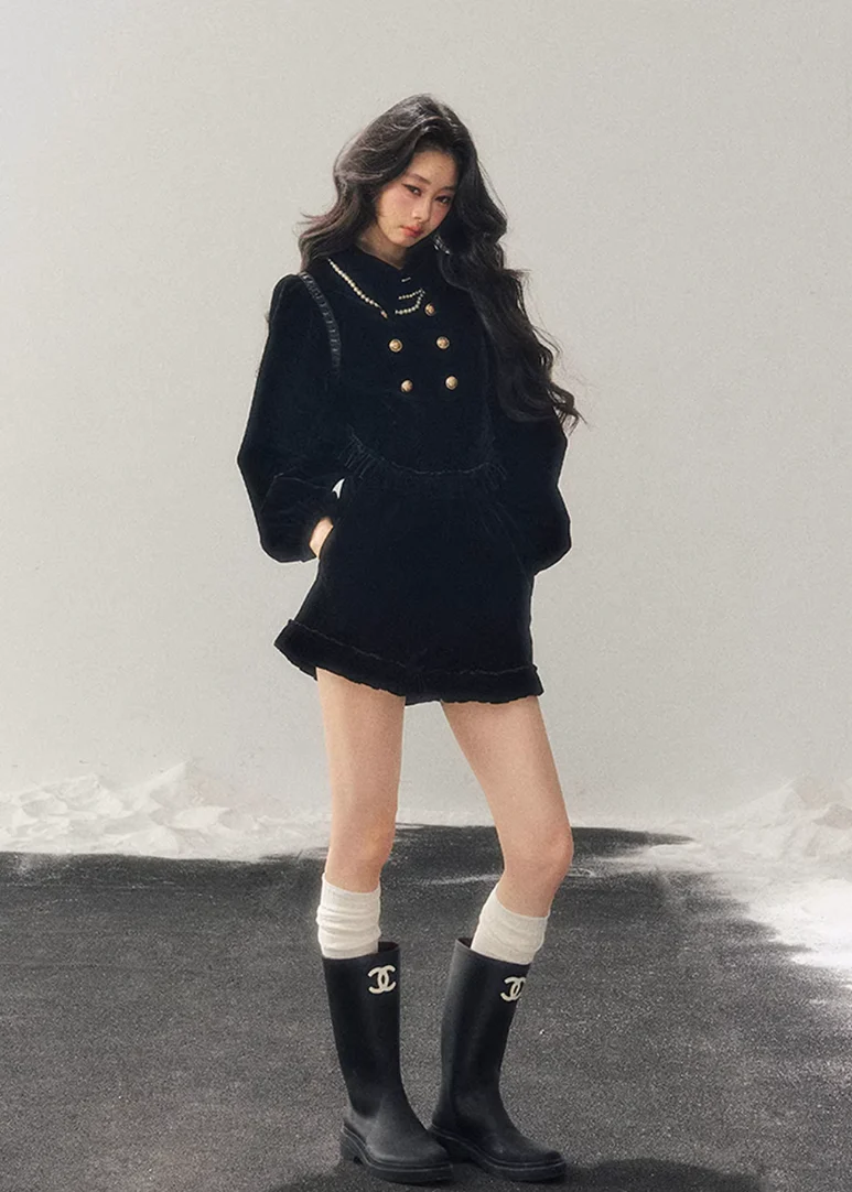 Chapter Seven Velvet Set - Image 3