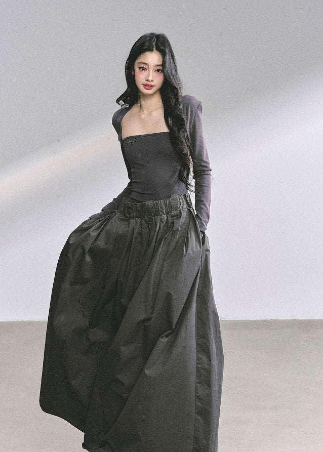Chic Noir Slim Maxi - Image 7