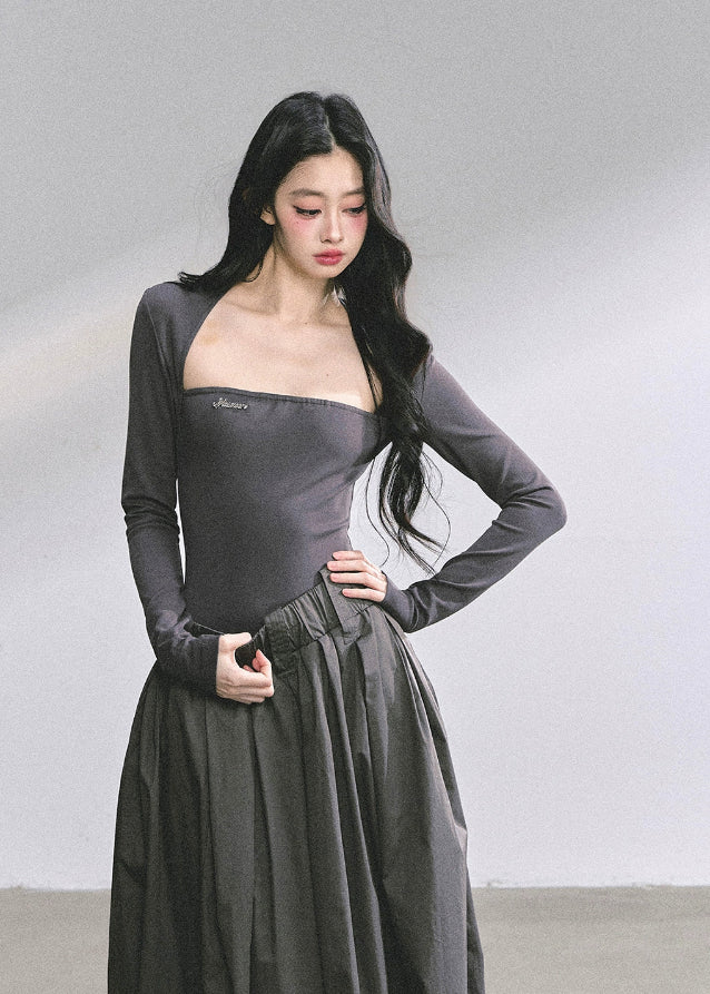 Chic Noir Slim Maxi - Image 8