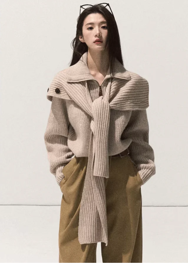 Clean Fold Relaxed Architecture Trousers - Image 5
