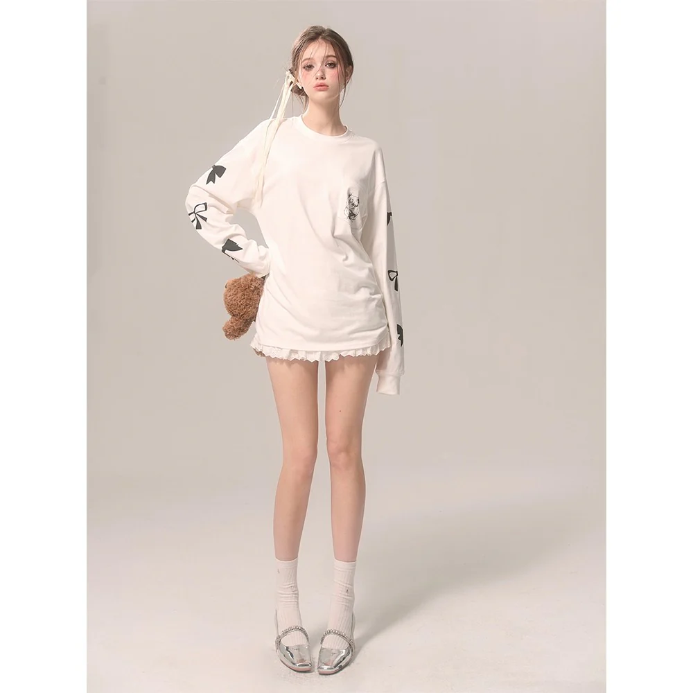 Loose Fit Comic Print Long Sleeve Tee - Image 3