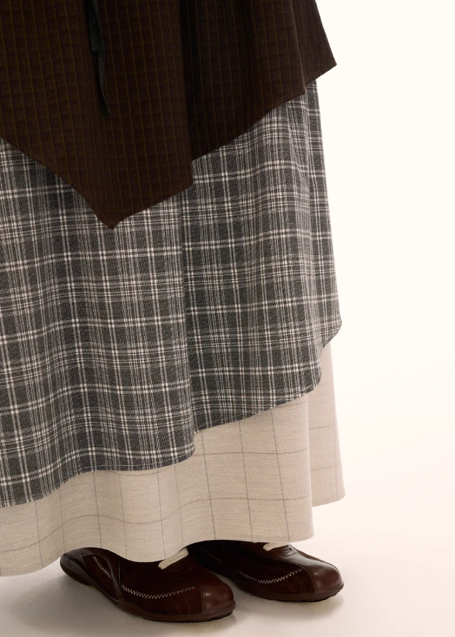 Contrast Check Skirt - Image 6