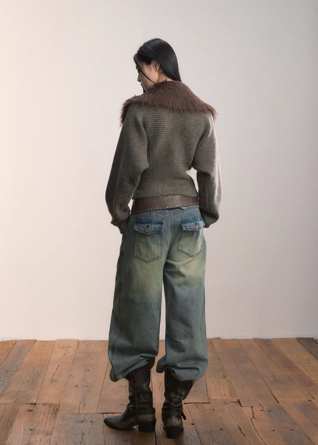 Core Edge Heavy Collar Sweater - Image 3