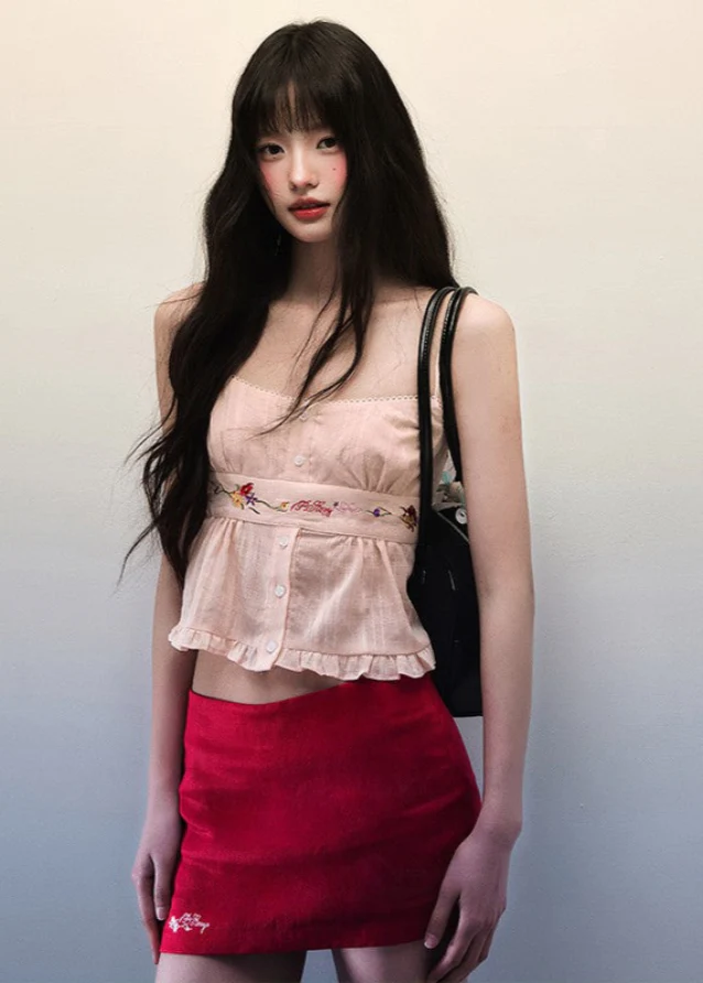 Cotton embroidered short camisole tops - Image 5