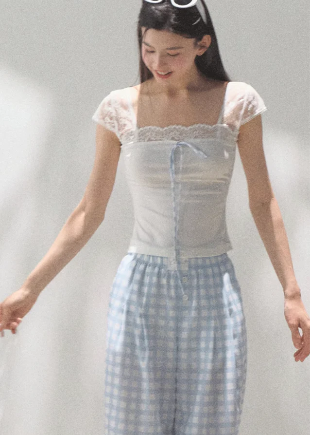 Cotton Lace Bow Short Sleeve Top - Image 2