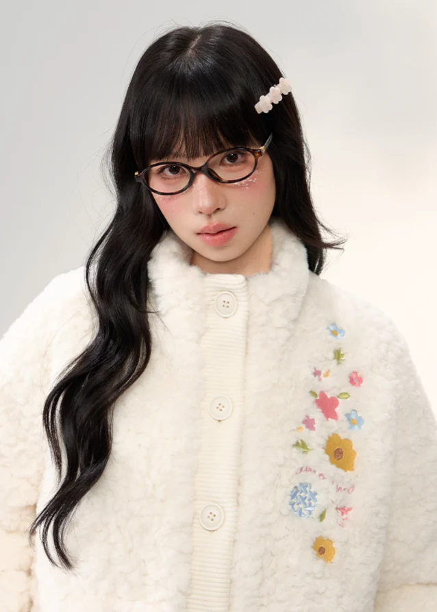 Cozy Blossom Panel Knit Fur Jacket - Image 4