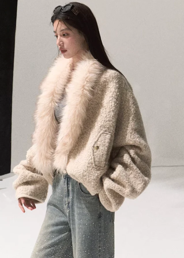 Cozy Halo Cropped Shearling Jacket - Image 3