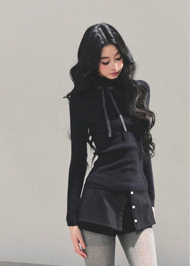 Cozy Sheen Slim Knit Semi Turtle - Image 4