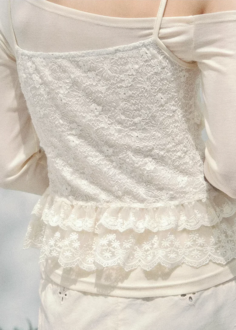 Crème Rêverie Lace Layered Top - Image 9