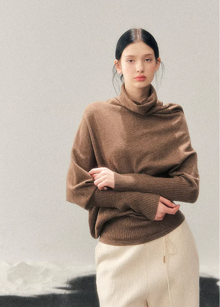 Ember Drape Turtleneck Knit - Image 5