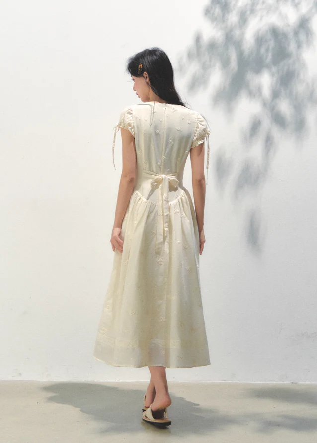 Embroidered Bubble Sleeve Tea Dress - Image 8
