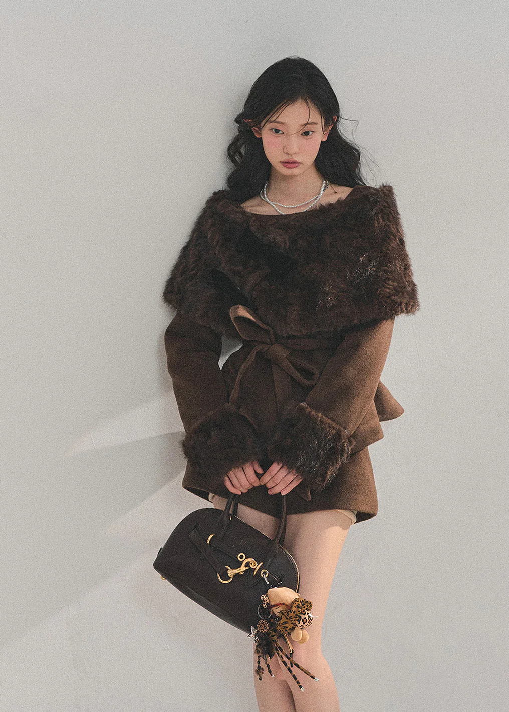 Fairytale Bow Fur Ensemble Set - Image 3