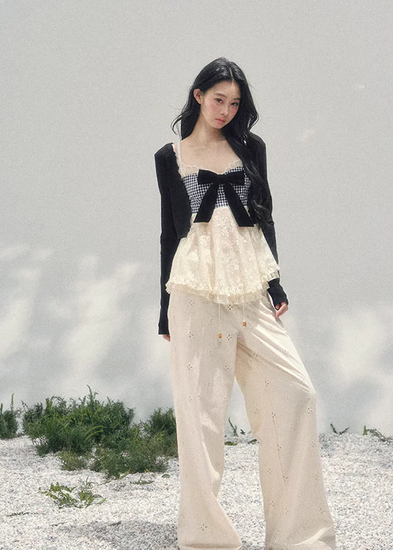 Fleur Passage Bow Lace Top - Image 12
