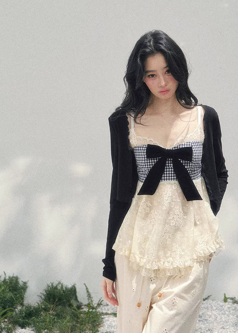 Fleur Passage Bow Lace Top - Image 4