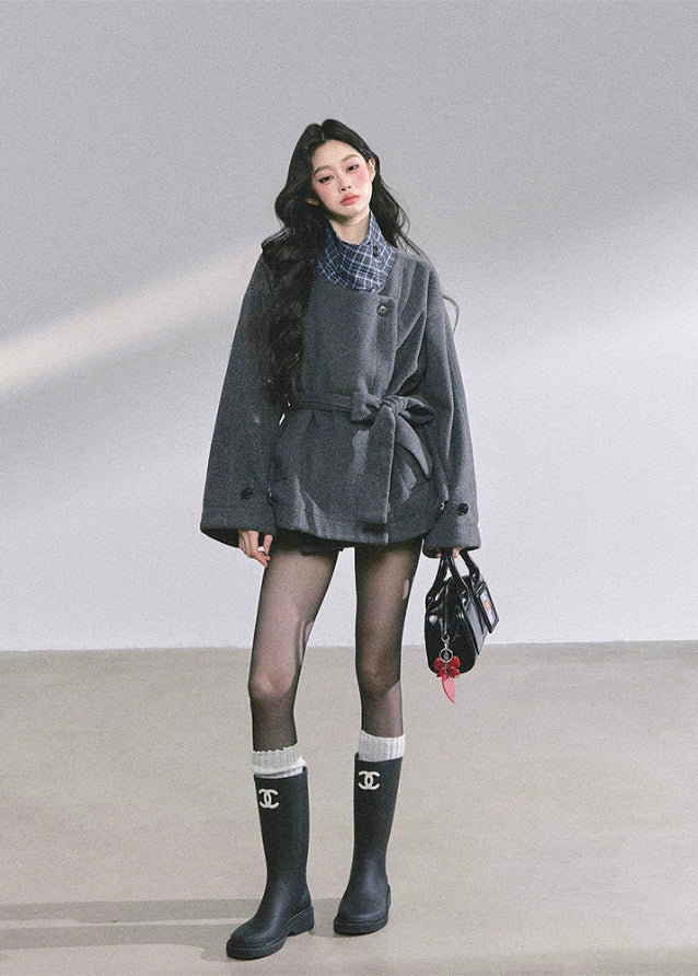 French Academia Plaid-Lined Wool Jacket - Image 4