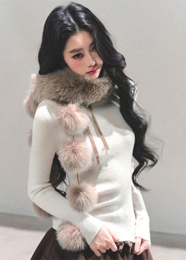 French Mademoiselle Fur Scarf - Image 3