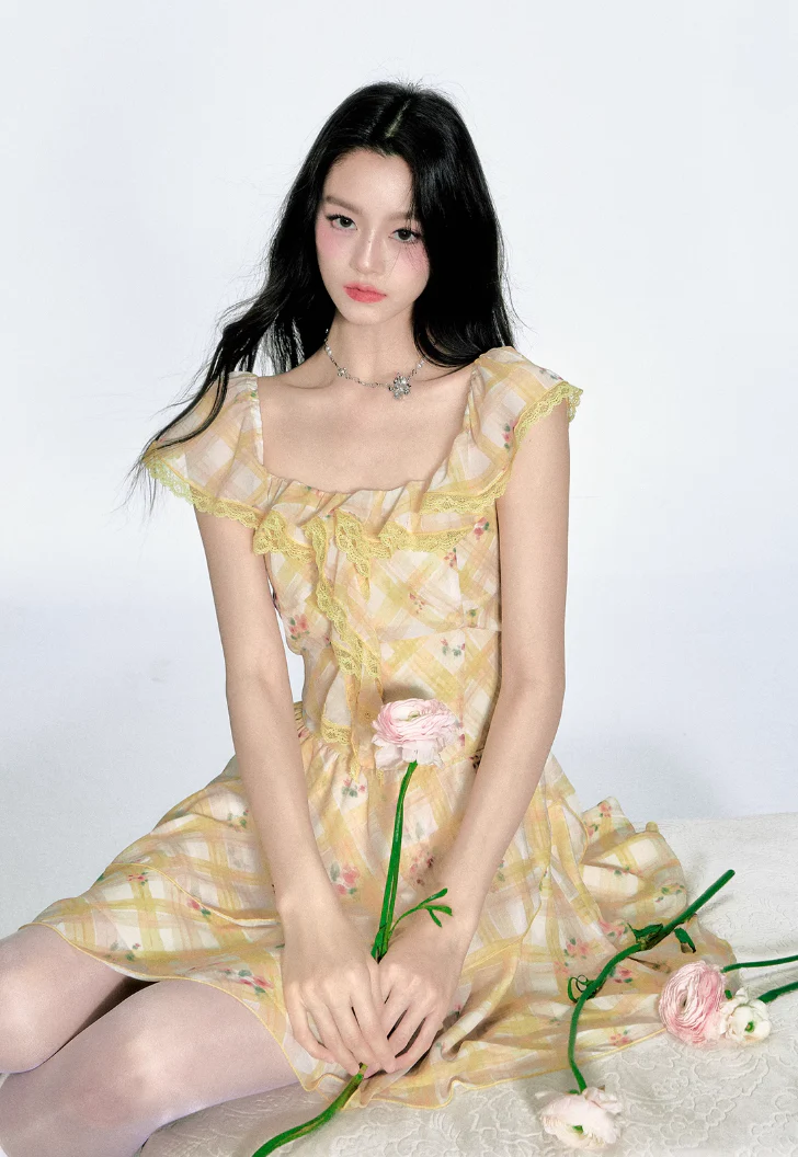 French Ruffled Plaid Dress - Image 5