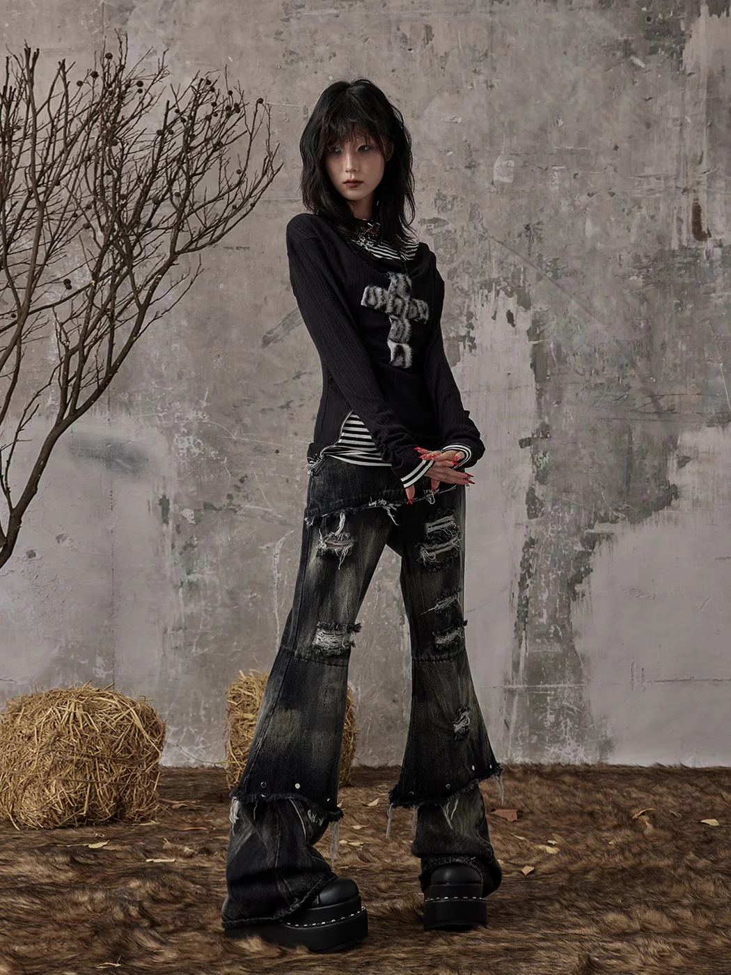 Fake Two-Piece Rivet Washed Jeans Women - Image 10