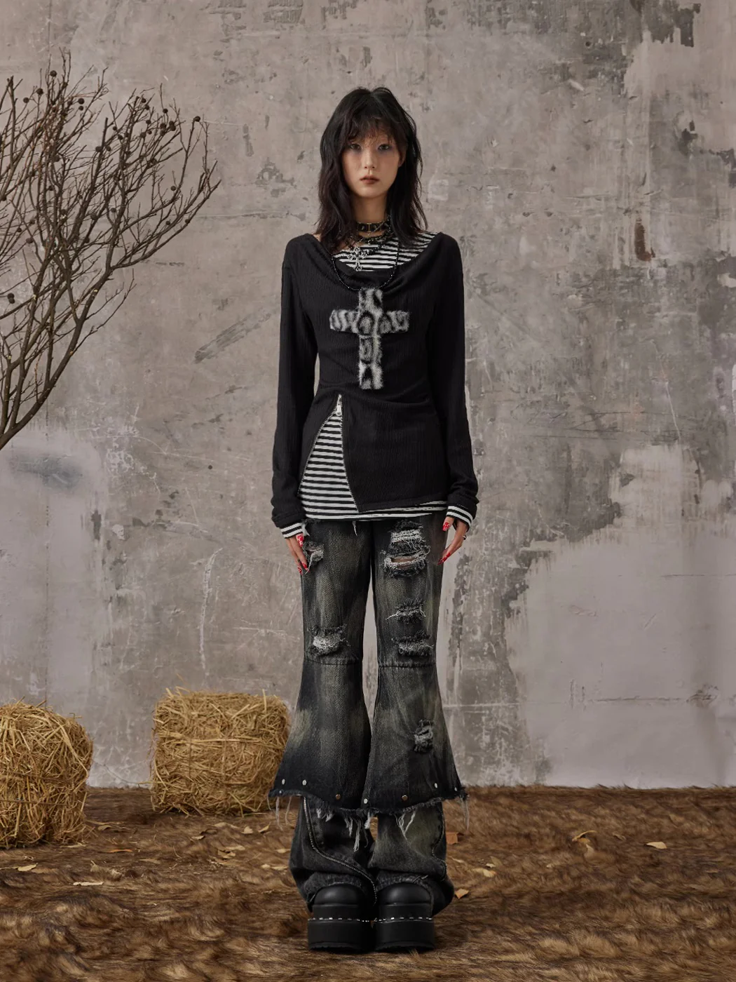 Fake Two-piece Slim Fit Long Sleeve Knitted Shirt - Image 12