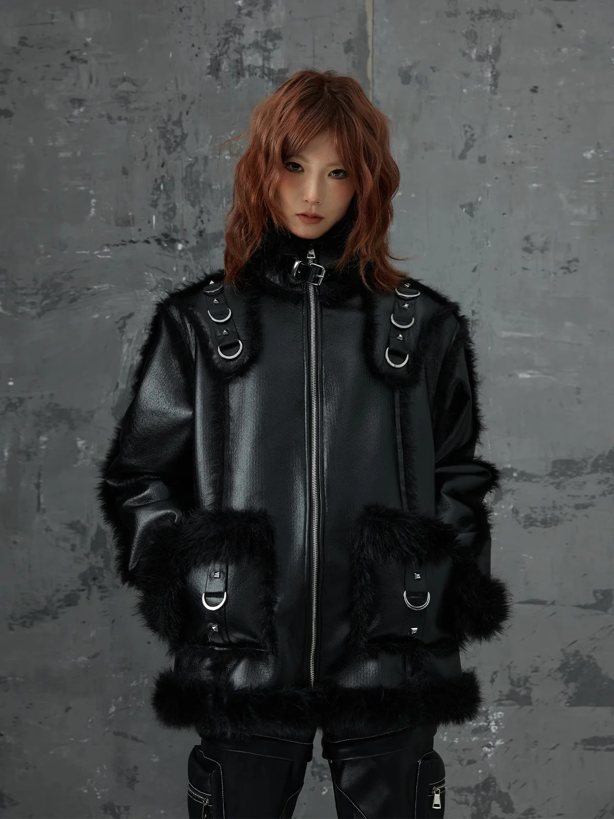 Heavyweight metal fur coat - Image 14
