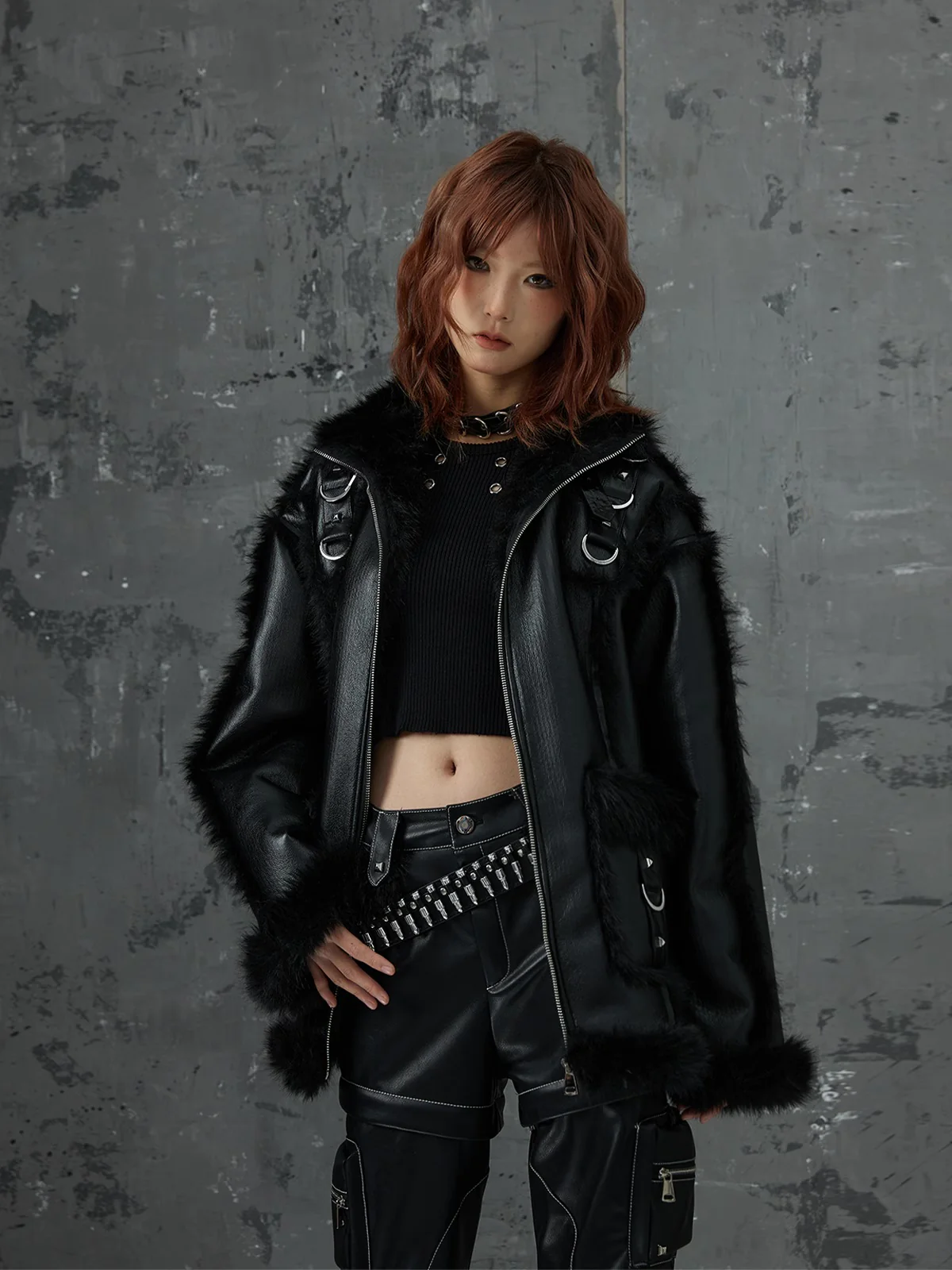 Heavyweight metal fur coat - Image 6
