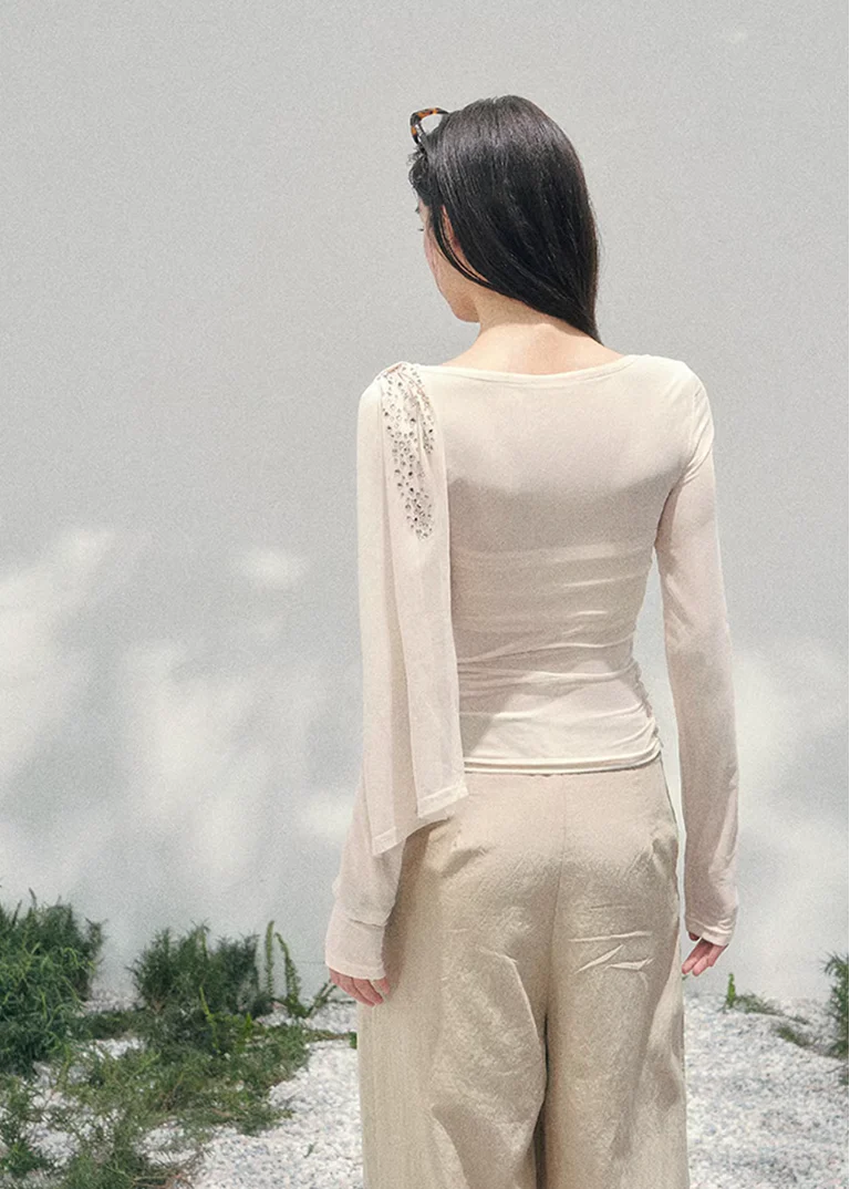 Givre Fleur Draped Knit Set - Image 5