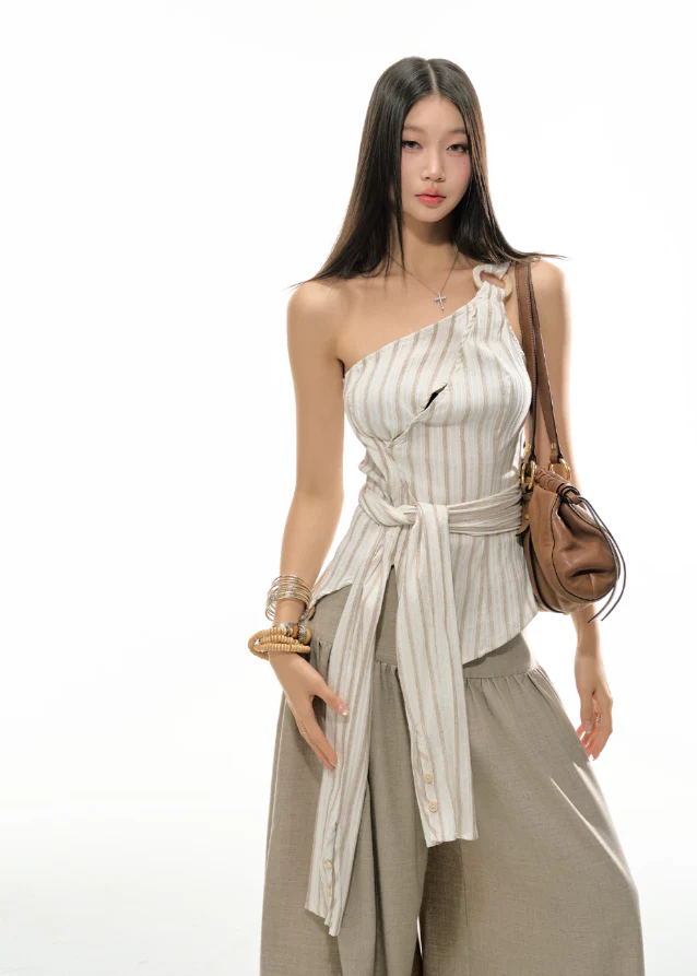 Hanging neck deconstructed Shirt - Image 6