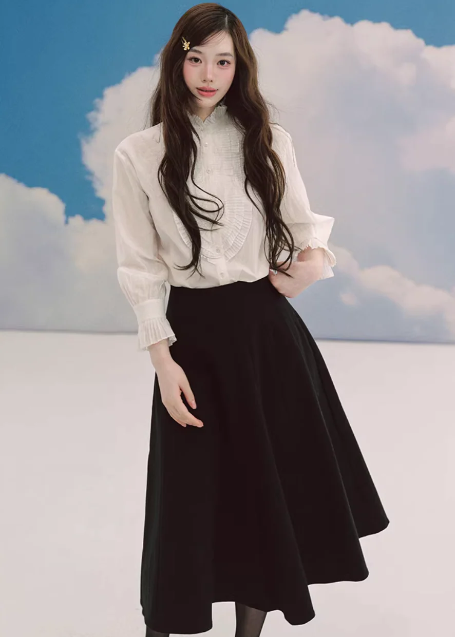 Ivory Court Lace Blouse - Image 4