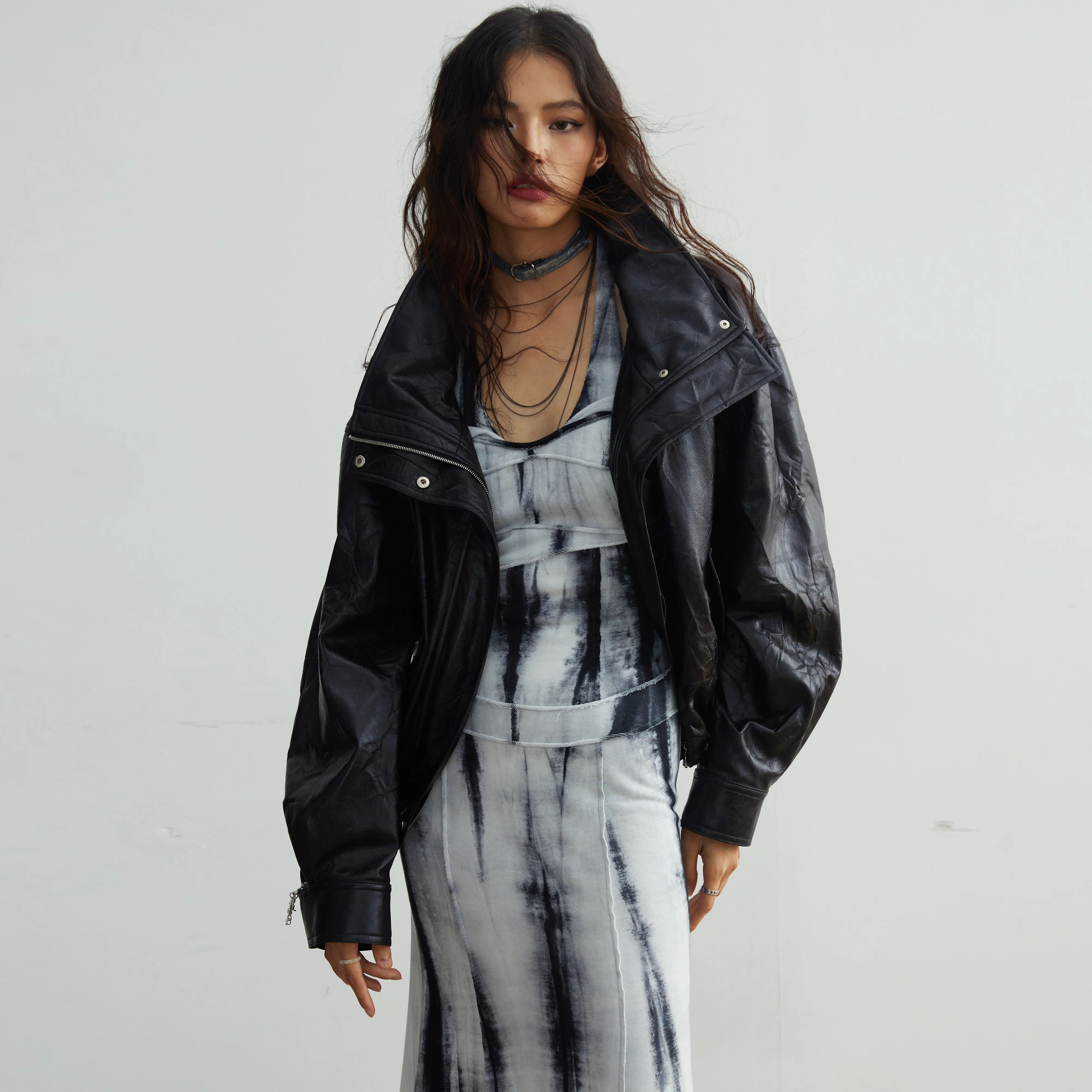 Siberian-Style Faux Leather Fur Collar Jacket - Image 5