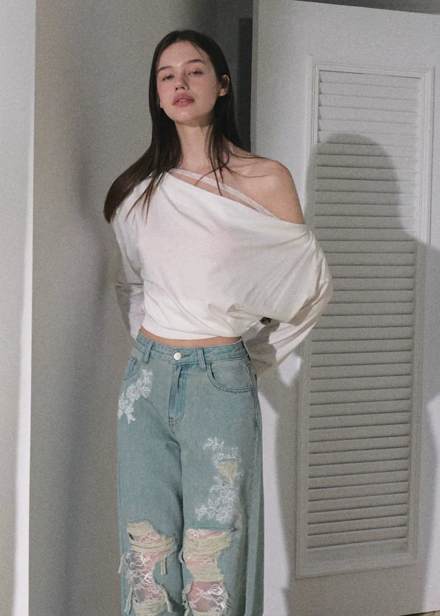 Lace Rebel Wide-Leg Jeans - Image 3