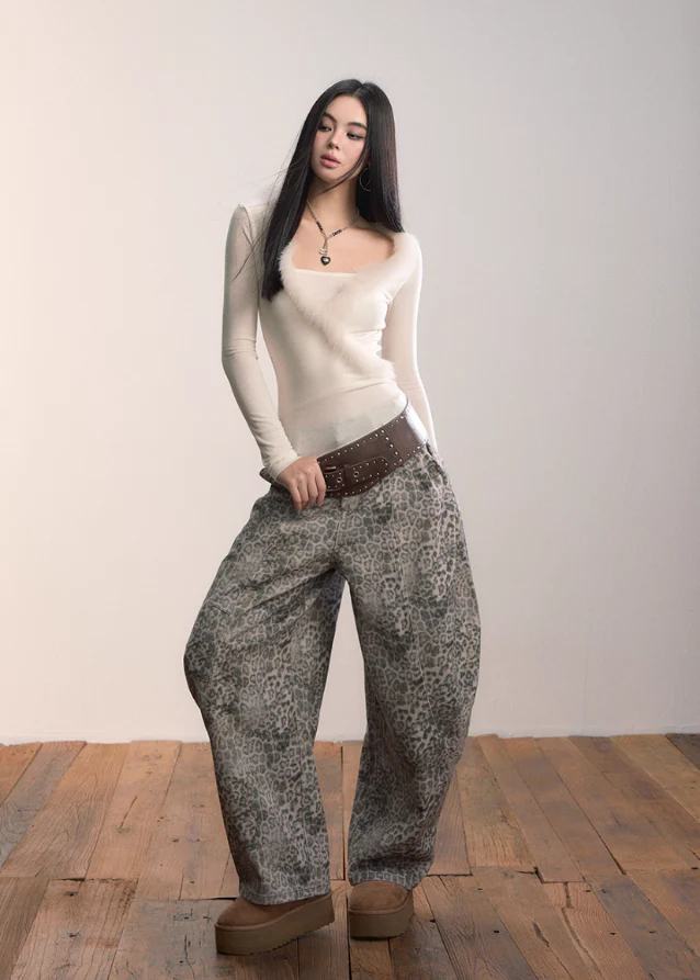Leopard Sickle Wide Jeans