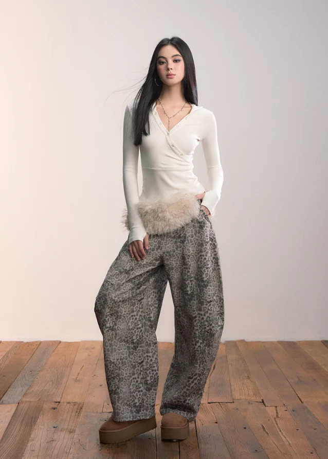 Leopard Sickle Wide Jeans - Image 6