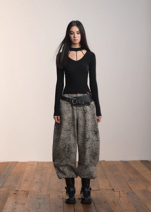 Leopard Sickle Wide Jeans - Image 8