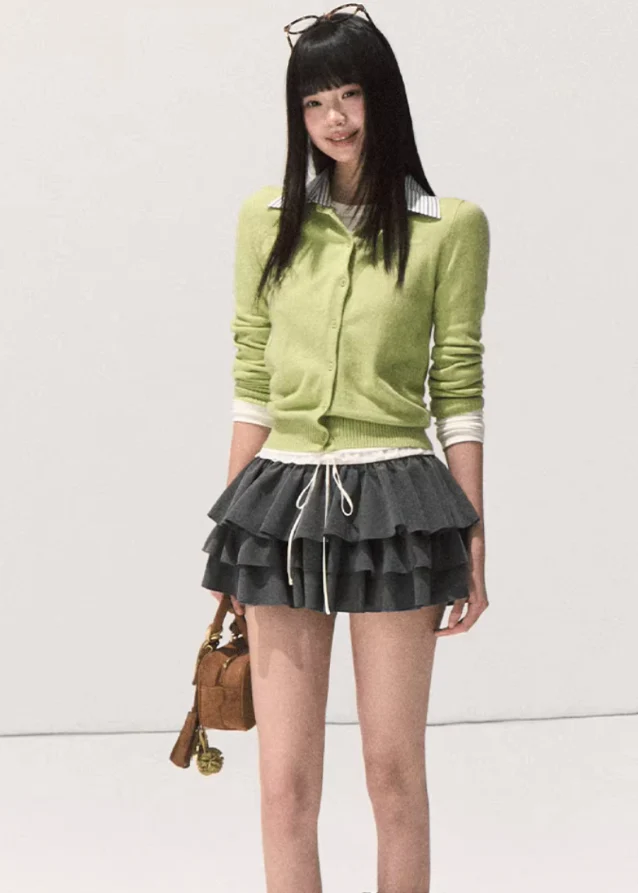 Linear Grace Fake-Two Layered Knit - Image 3