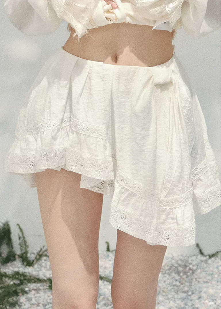 Lune Ondine Lace Mini Skirt - Image 13
