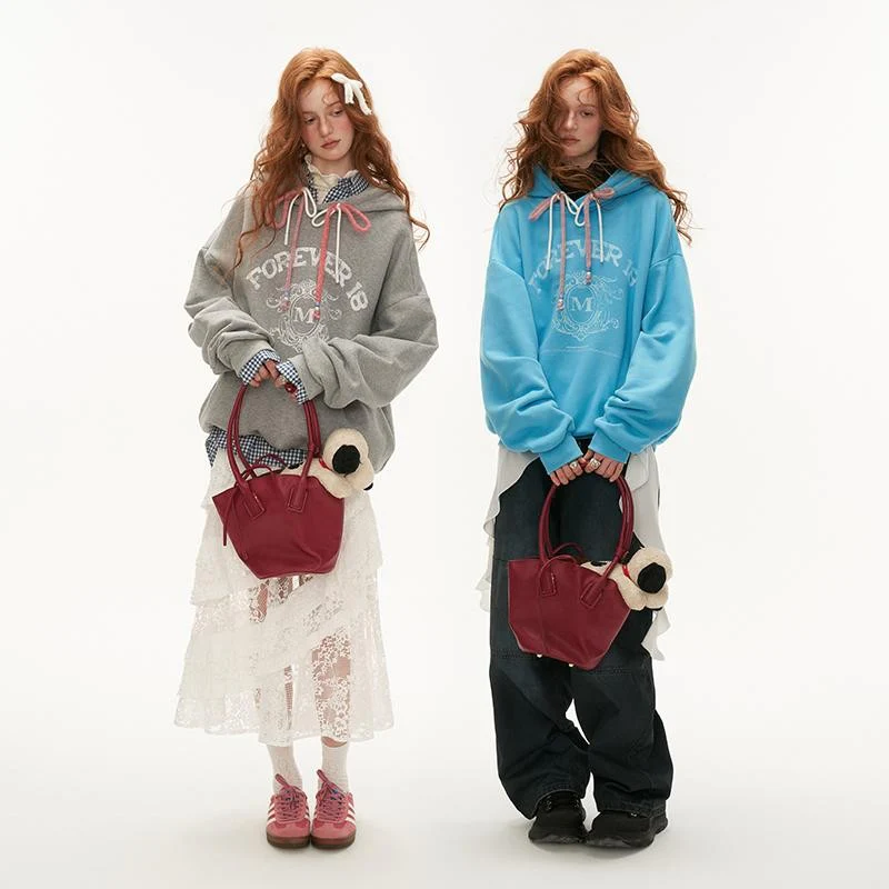 Casual hooded sweatshirt - Image 4