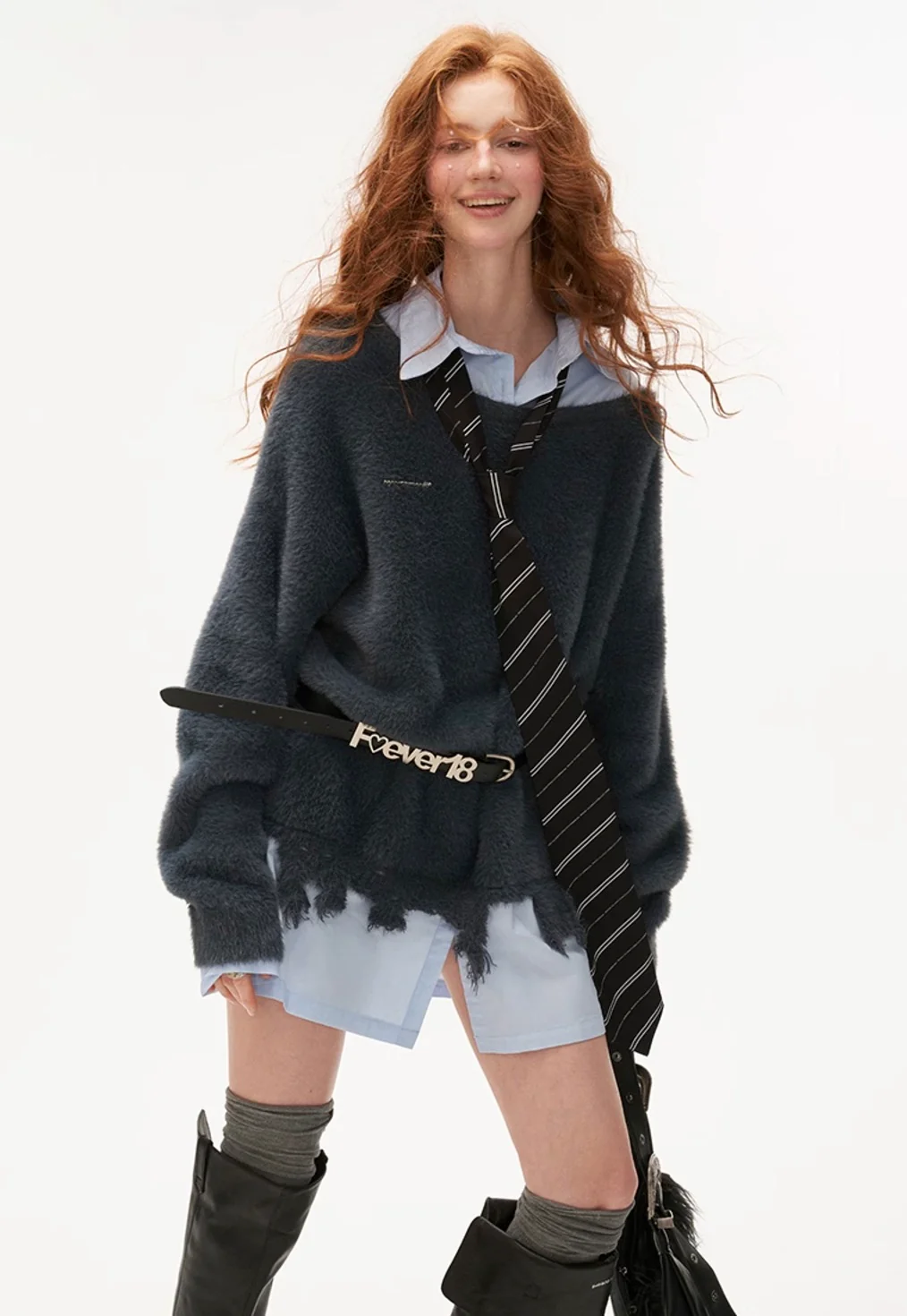 Fake two-piece college style shirt sweater - Image 8