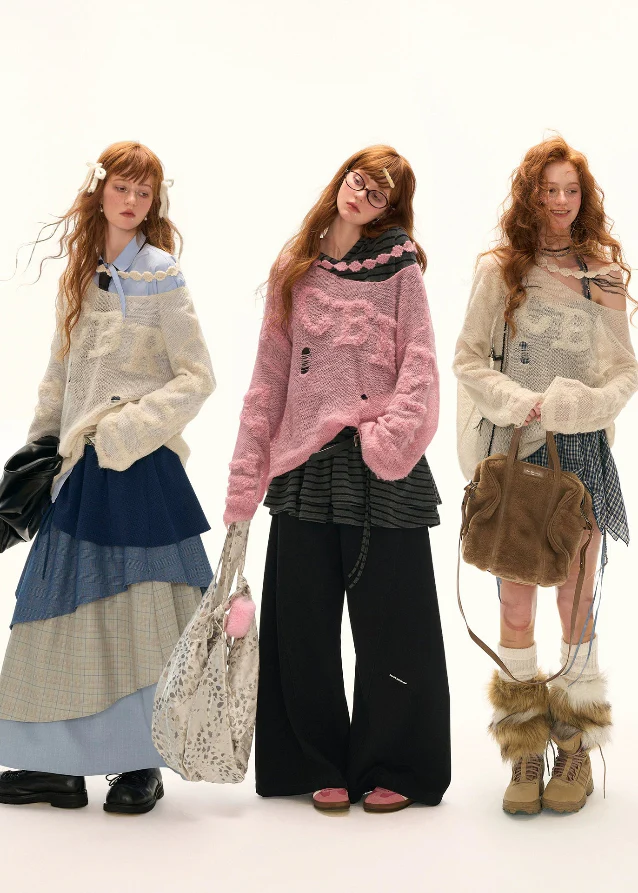 Letter Shoulder Knit - Image 11