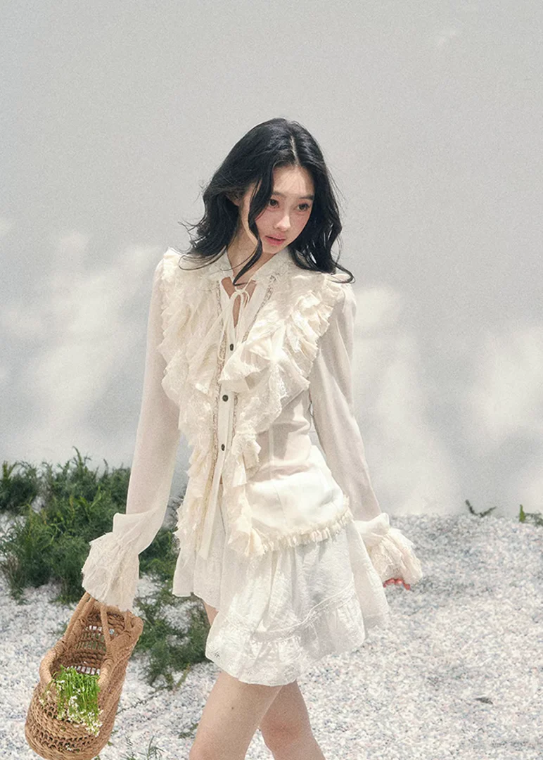 Mémoire Cour Lace Blouse - Image 9