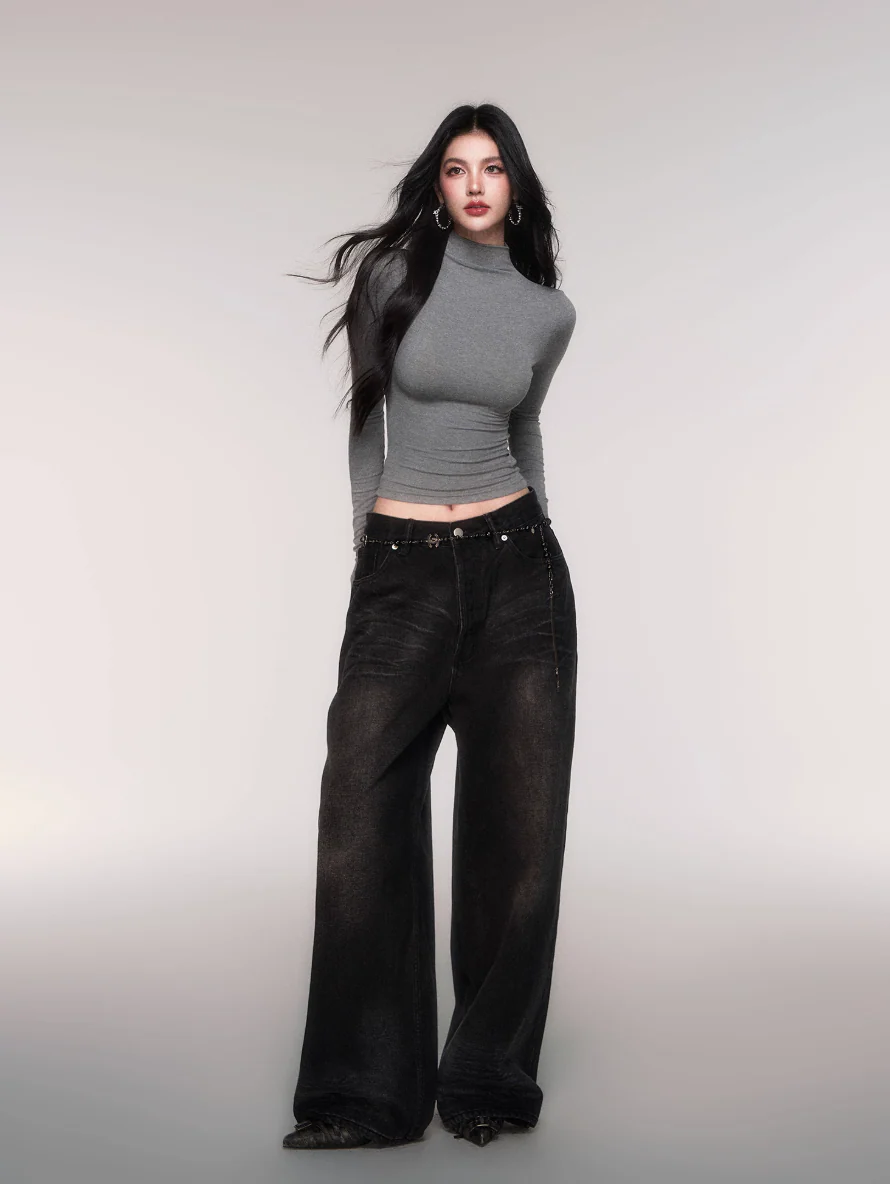 Minimal Curve High-Neck Long Sleeve - Image 5