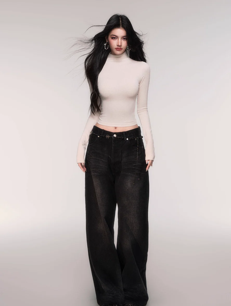 Minimal Curve High-Neck Long Sleeve - Image 9