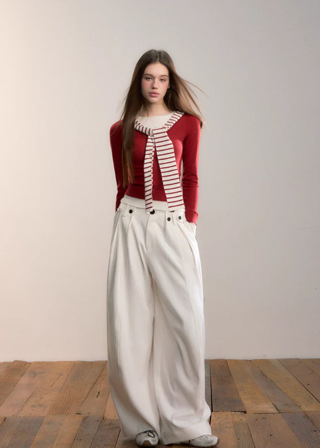 Mock-Scarf Patchwork Slim Fit Knit - Image 8