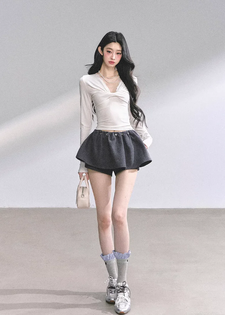 Moonlight Lace V-Neck Top - Image 7
