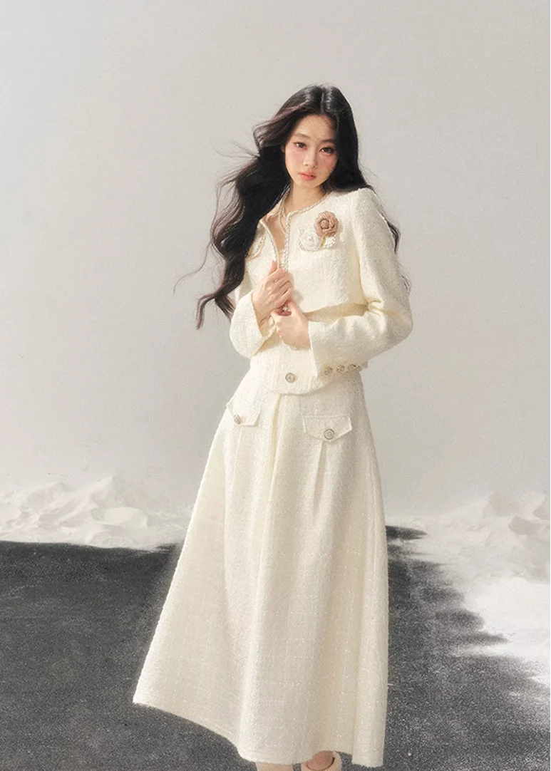 Moonset Whisper Tweed Set - Image 14