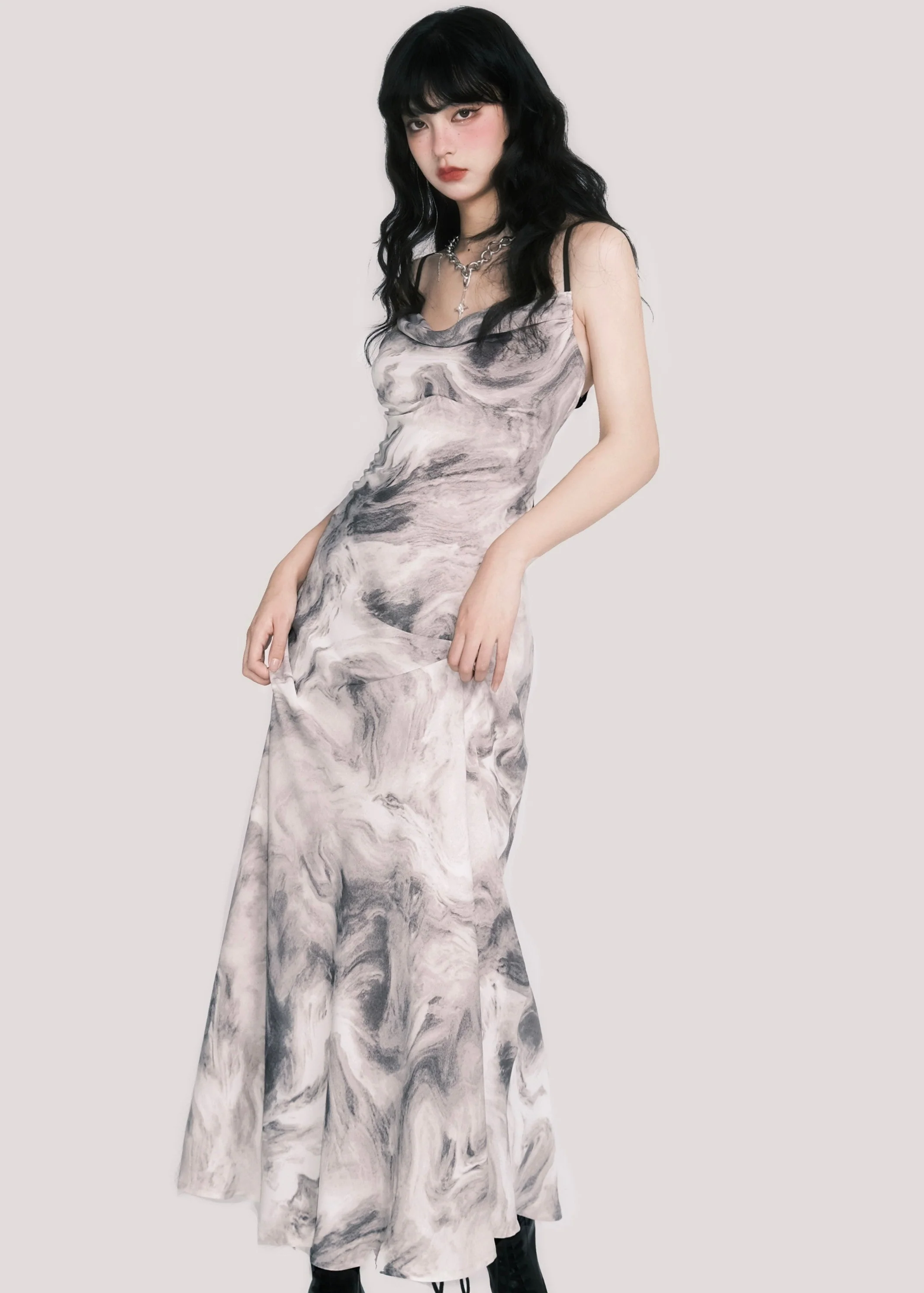 Swing Collar Backless Maxi Dress - Image 2