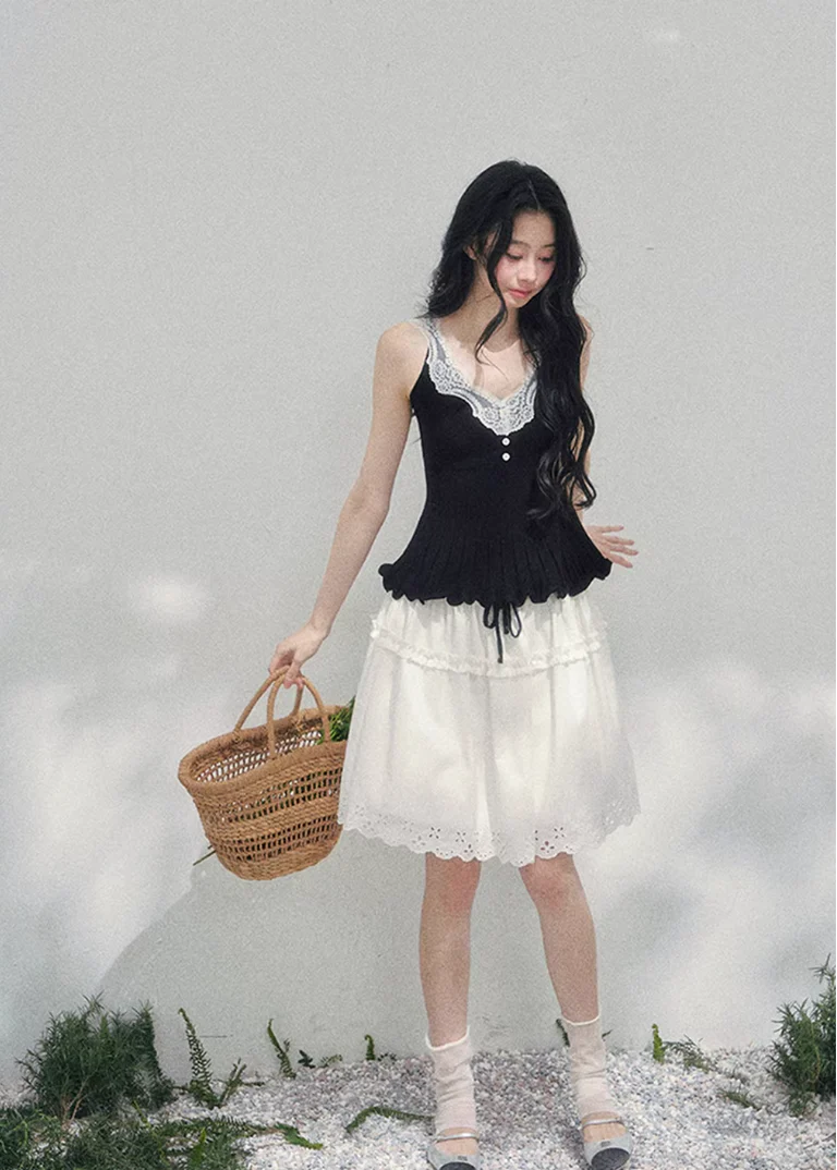 Noir Whisper Lace Twinset - Image 10